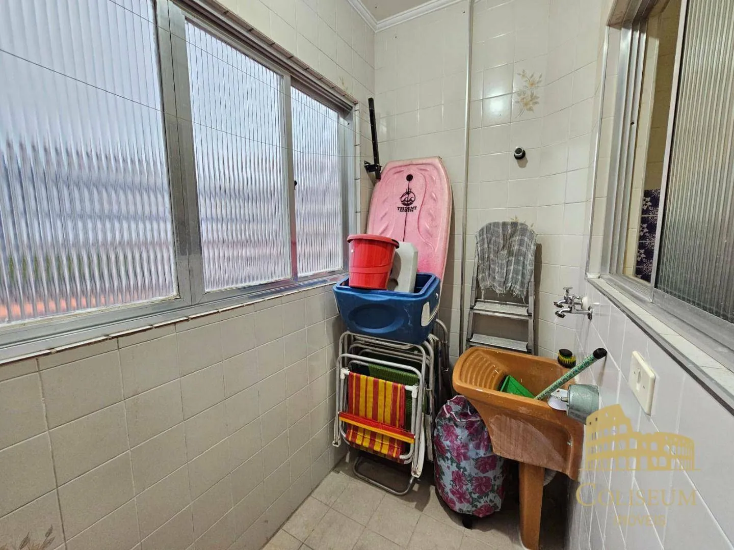 Imagem Apartamento com 1 dormitório à venda, 54 m² por R$ 300.000,00 - Ocian - Praia Grande/SP