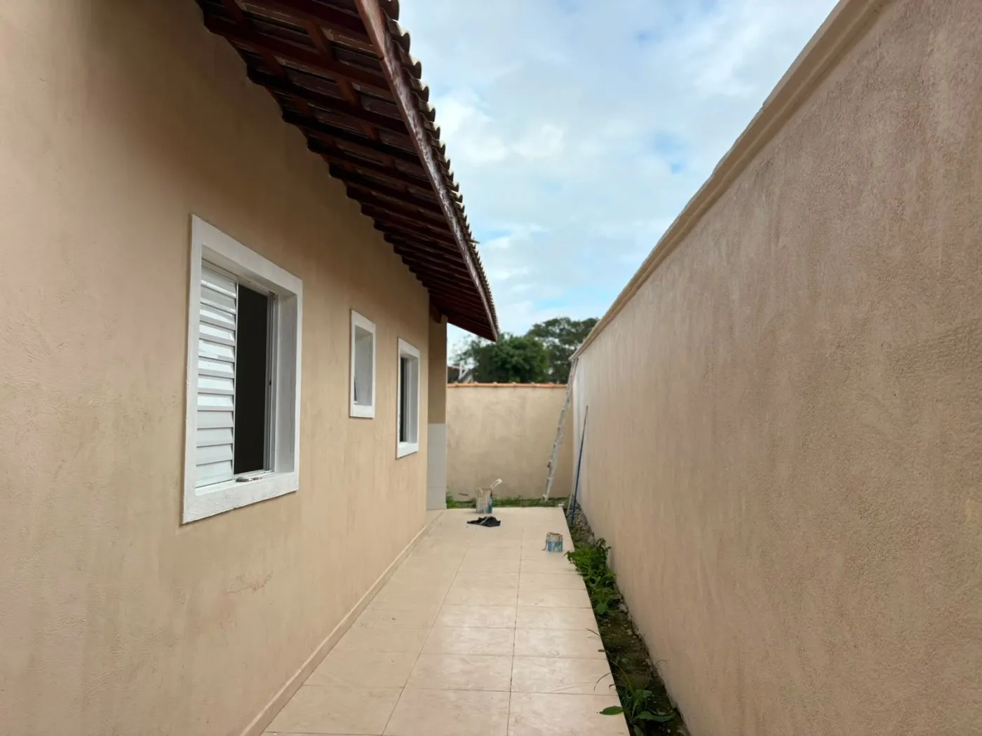 Imagem Casa para Venda em Itanhaém, Gaivota (Praia), 2 dormitórios, 1 suíte, 2 banheiros, 2 vagas