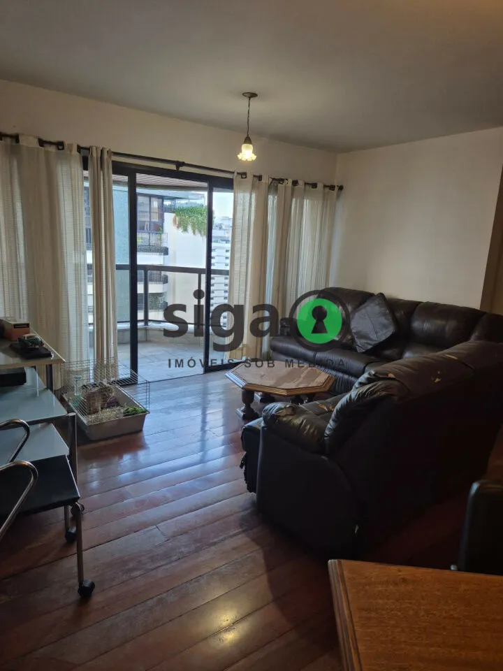 Foto do imóvel Apartamento de 148m² com 4 Dormitórios e 3 Vagas na Av. Pavão.