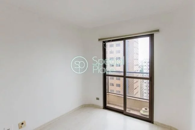 Imagem Excelente apartamento com 270m² em Moema Índios, andar alto com uma vista incrível. Amplo living ...