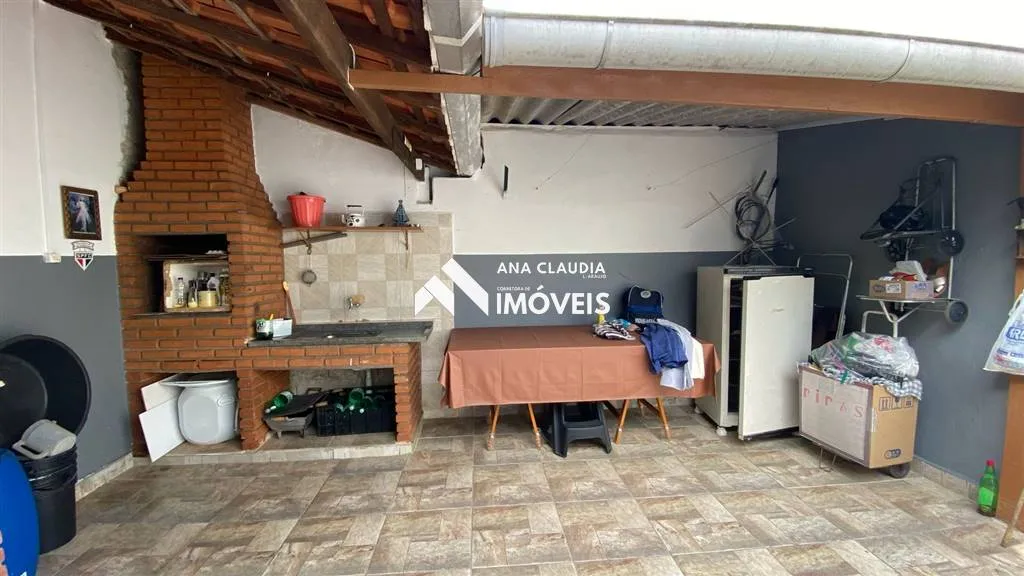Imagem Casa na praia lado serra em ótima localização bairro de moradores fixos a 500 metros do mar .
