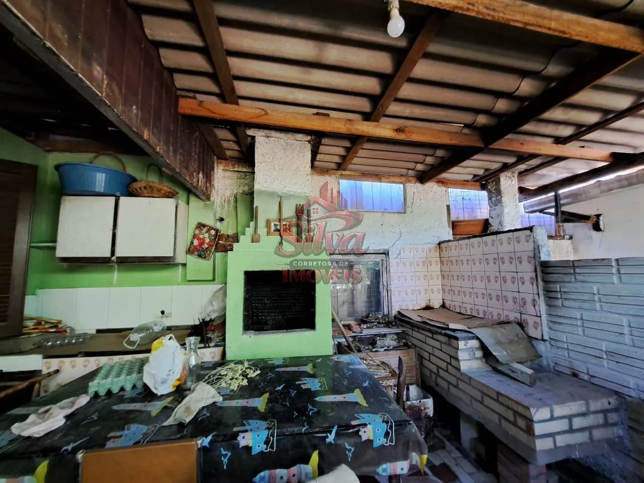 Imagem Casa 2 dormitórios com anexos em Mariluz B