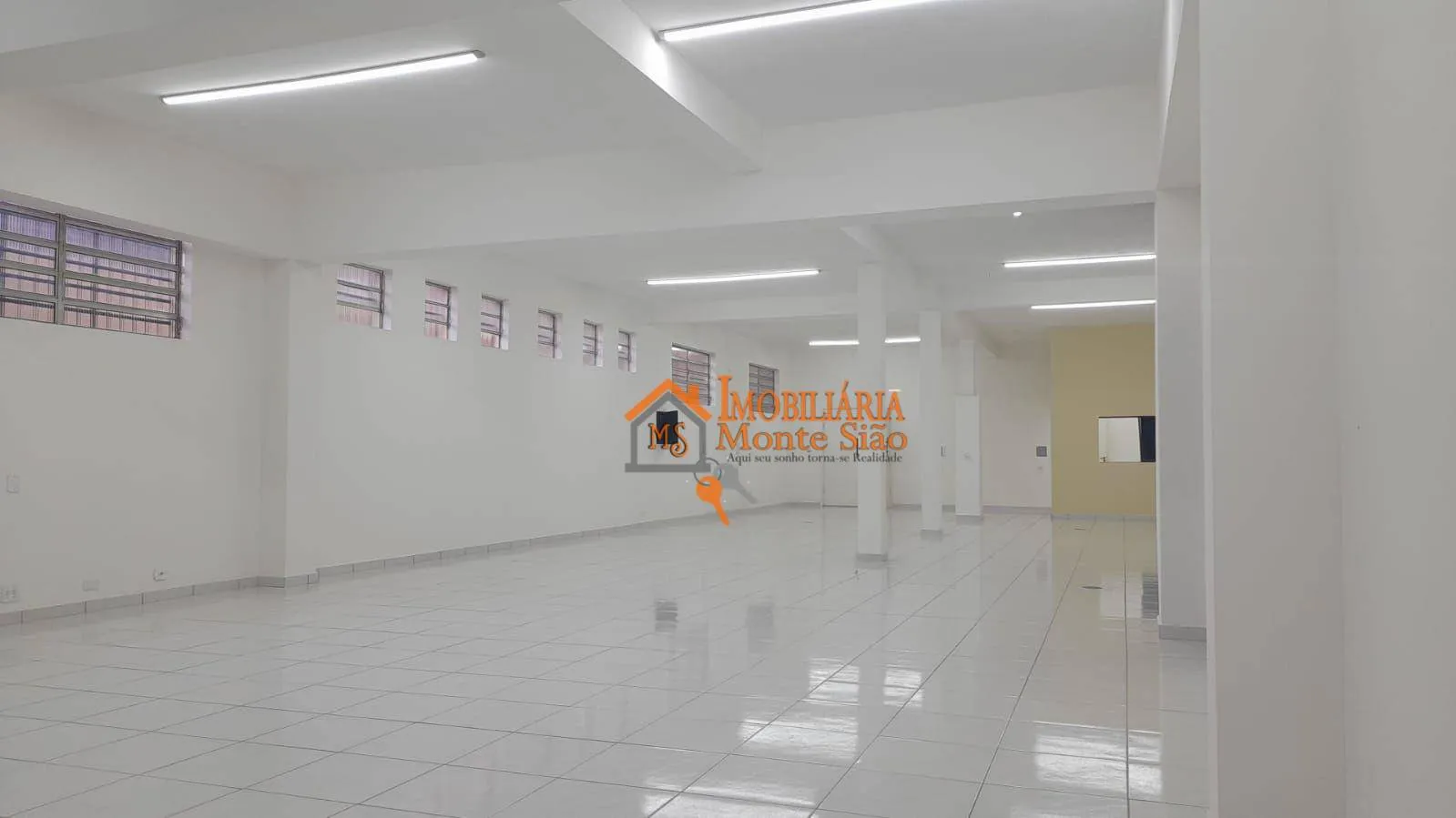 Imagem Galpão à venda, 650 m² por R$ 2.200.000,00 - Jardim Tranqüilidade - Guarulhos/SP