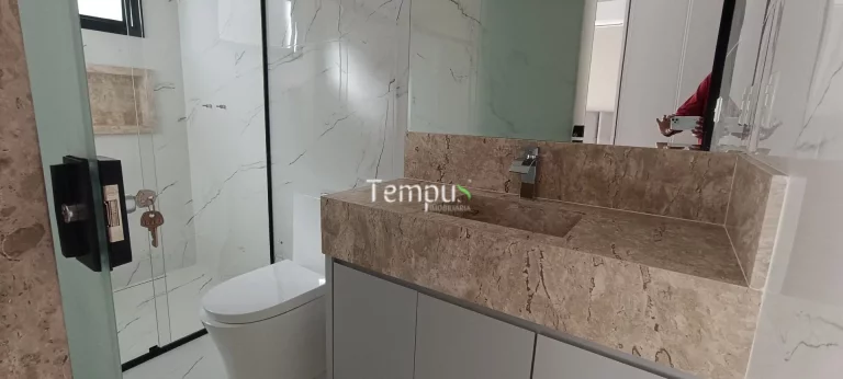 Imagem Parque Ville Pinheiros - Parque Ville Pinheiros, Casa Térrea, Alto Padrão, 312m², 3 suítes plenas, Cozinha montada em armários, Ap. Goiânia
