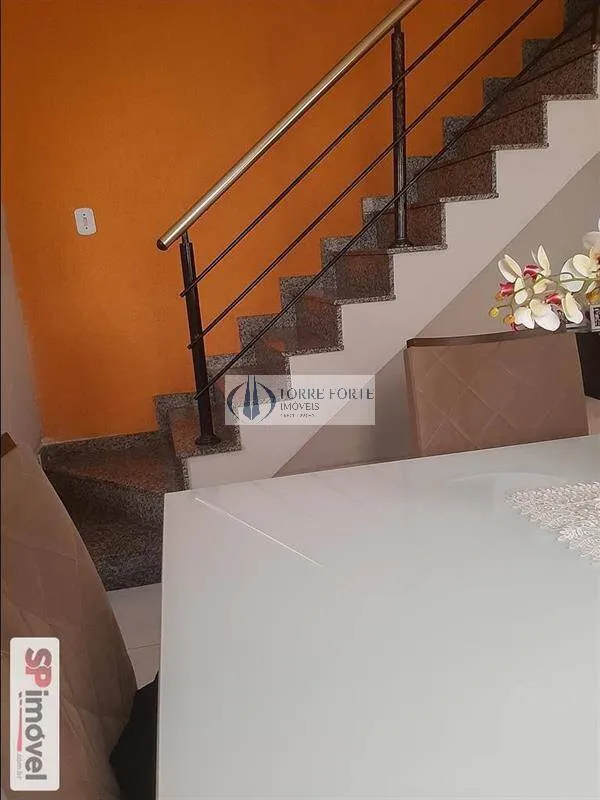 Imagem Sobrado com 3 dormitorios 3 suites 3 vagas de garagem no Jardim Imperador.