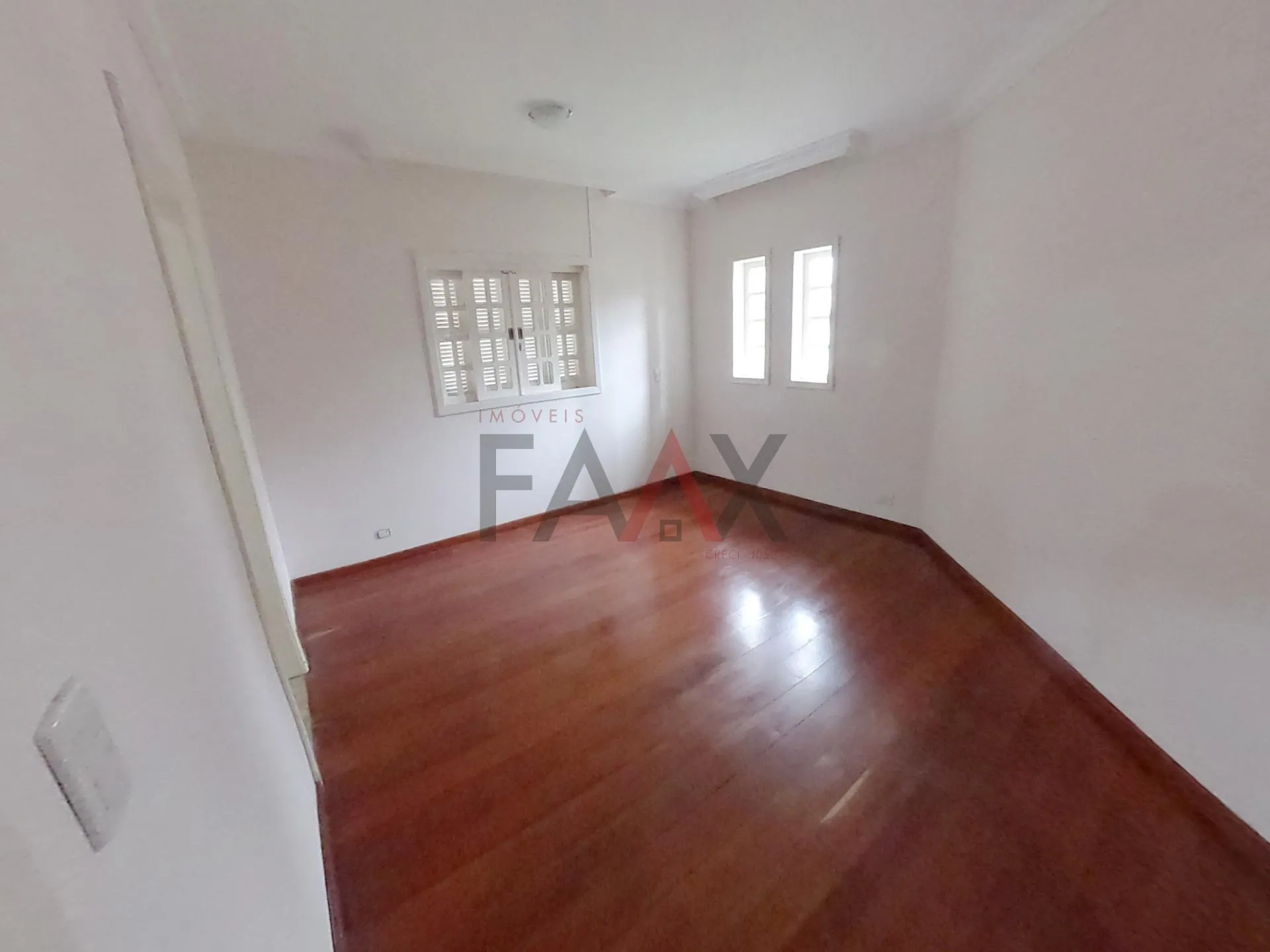 Imagem Excelente Casa com amplo espaço no Bairro Santana, com 300,00m²