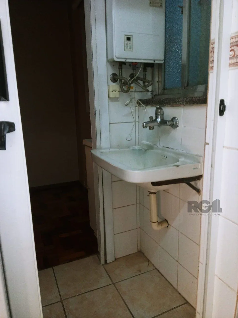 Imagem Apartamento 2 quartos, 2 banheiros e garagem na Cidade Baixa.