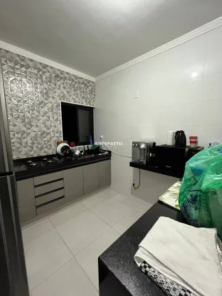 Imagem Vende-se Apartamento no Jardim Florida