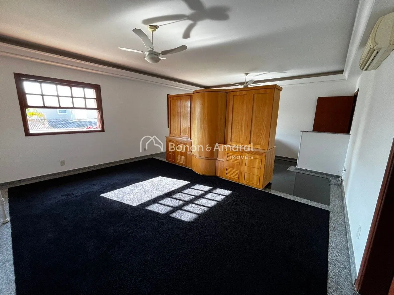 Imagem Casa à venda com 600 m² e 5 quartos no condomínio Notre Dame - Campinas/SP