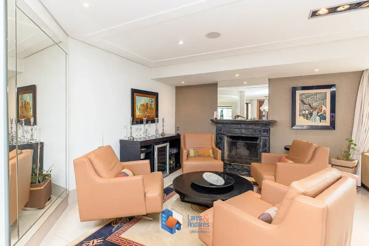 Imagem Apartamento para venda em Moema com 3 quartos, sendo 3 suítes, 202m²
