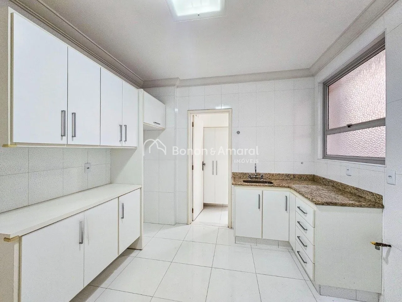Imagem Apartamento Reformado à Venda no Centro de Campinas - Edifício Antônio Lourenço