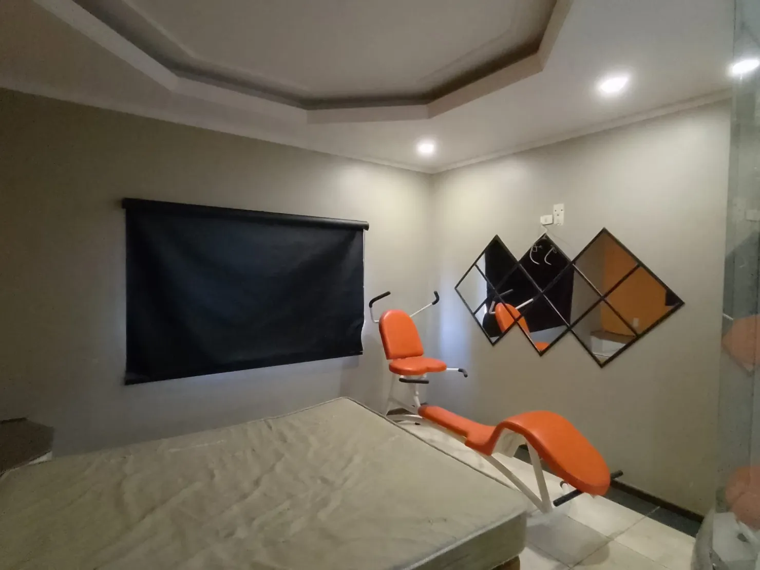 Imagem Comercial à venda 26 Quartos, 20 Suites, 33 Vagas, 23480M², Residencial e Comercial Cidade Morumbi, Pindamonhangaba - SP