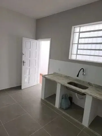Imagem Comercial à venda 4 Quartos, 3 Suites, 2 Vagas, 300M², Vila Paraíba, Guaratinguetá - SP