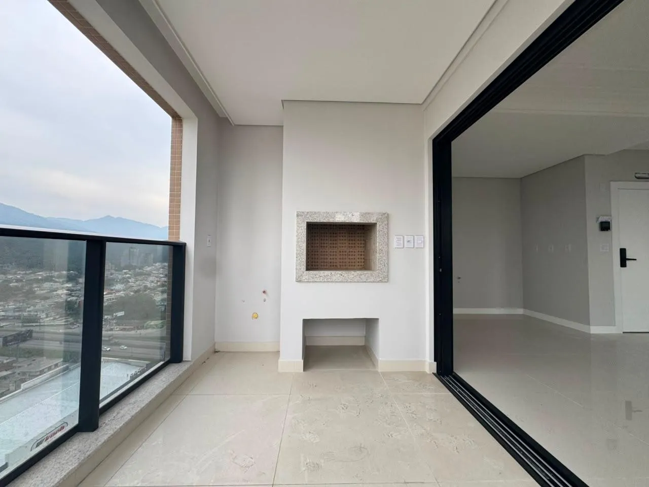 Imagem Apartamento à venda com 92.9m2 por R$ 1.600.384,00