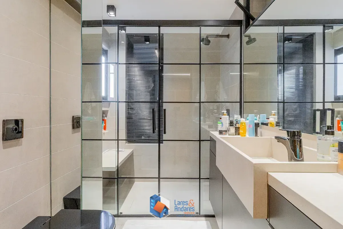 Imagem Apartamento para venda em Consolação com 3 quartos, sendo 1 suíte, 180m²