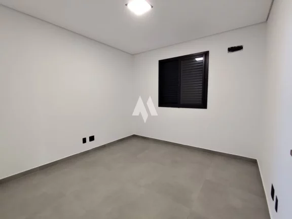 Imagem Casa sobreposta alta à venda com 4 suítes e piscina no bairro do Boqueirão em Santos/SP