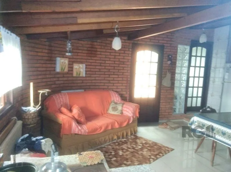 Imagem Casa para Venda - 250m², 3 dormitórios, sendo 1 suites, 4 vagas - Taruma