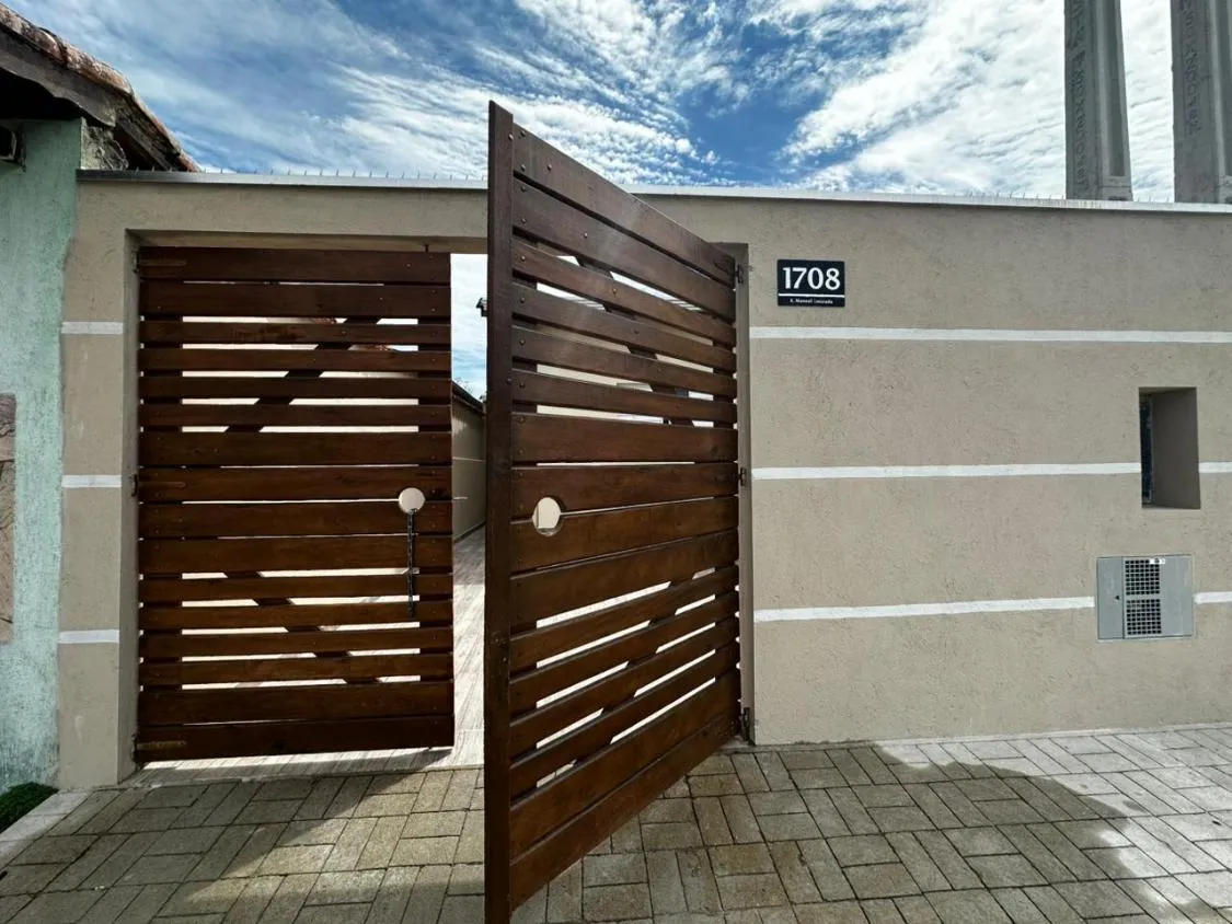 Imagem EXCELENTE CASA NOVA COM PISCINA À VENDA EM ITANHAÉM