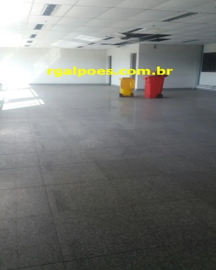Imagem Galpão para Locação em DUQUE DE CAXIAS, Jardim Primavera, 2 banheiros