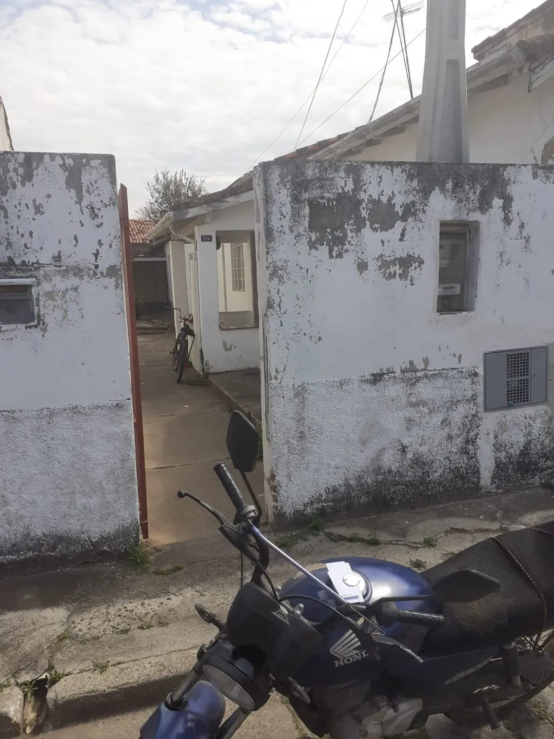 Foto do imóvel Casa à venda 3 Quartos, 1 Vaga, 300M², Centro, Pindamonhangaba - SP