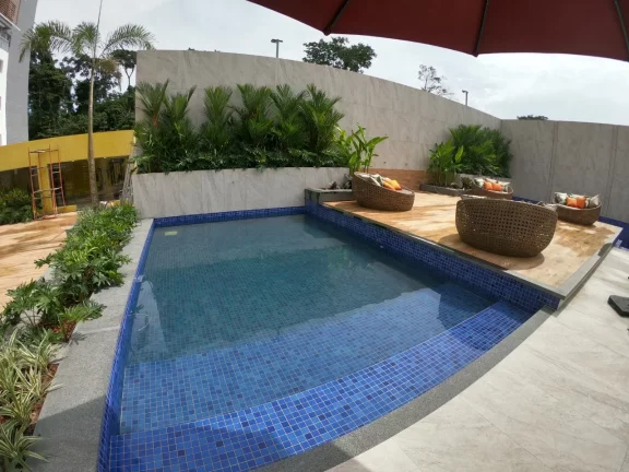 Imagem Apartamento de 2 e 3/4 suíte e varanda piso em porcelanato com Shopping Bosque Grão Pará Colégio Equipe no Cidade Cristal Bairro Planejado de Belém
