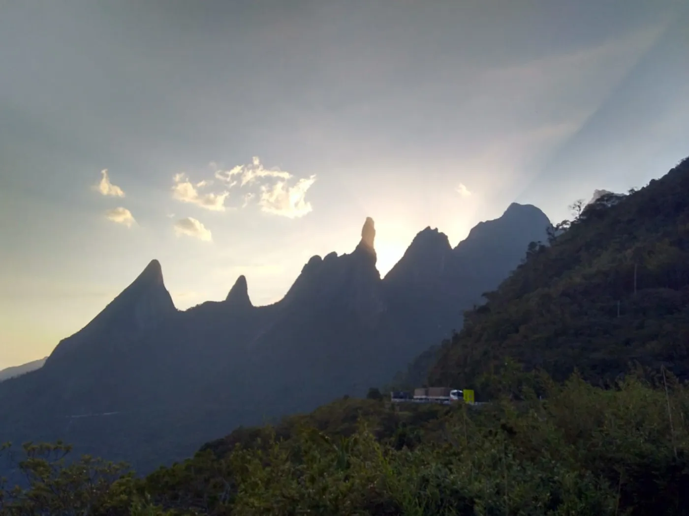 Imagem Terreno para Venda em Teresópolis / RJ no bairro Vale Feliz