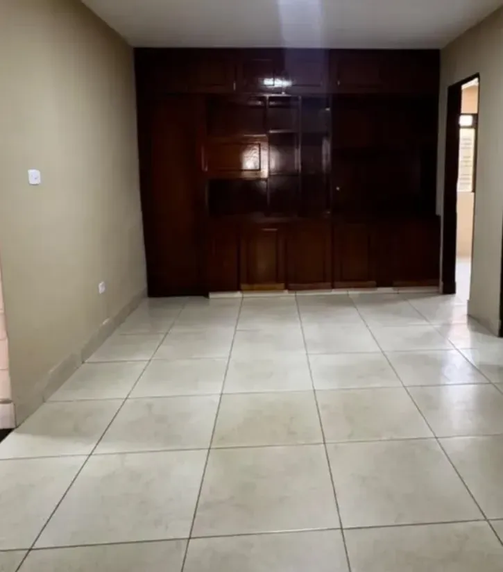 Foto do imóvel: Casa com 3 Quartos à Venda, 230 m² em Rua D21, nº 18. Setor Novo Horizonte, Goiânia - GO