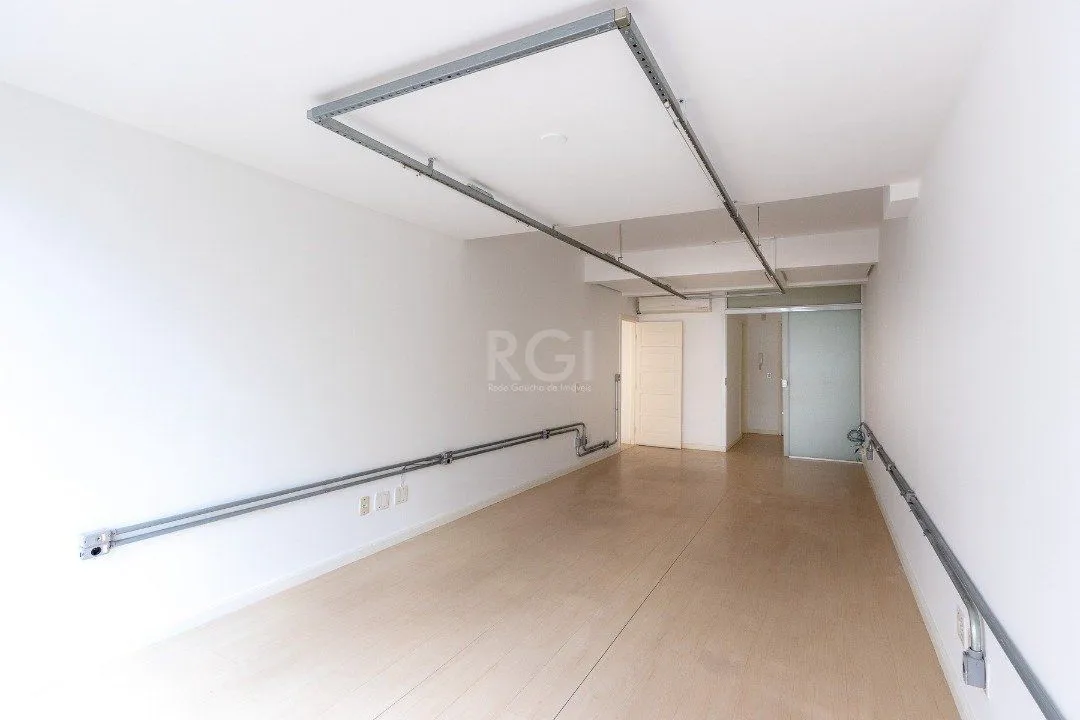 Imagem Conjunto/Sala para Venda - 83.48m², 0 dormitórios, Cidade Baixa