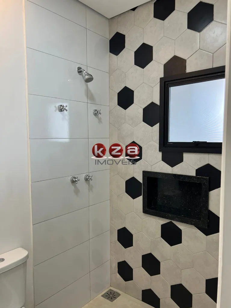 Imagem Imperdível oportunidade: Casa em condomínio à venda em Sumaré-SP, Residencial Real Parque. 3 quartos, 1 suíte, 2 salas, 4 banheiros, 3 vagas de garagem. 144m².
