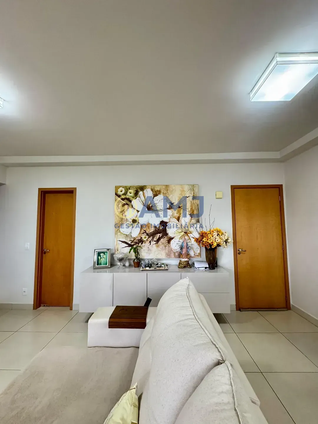 Imagem APARTAMENTO MOBILIADO À VENDA, Parque Amazônia.