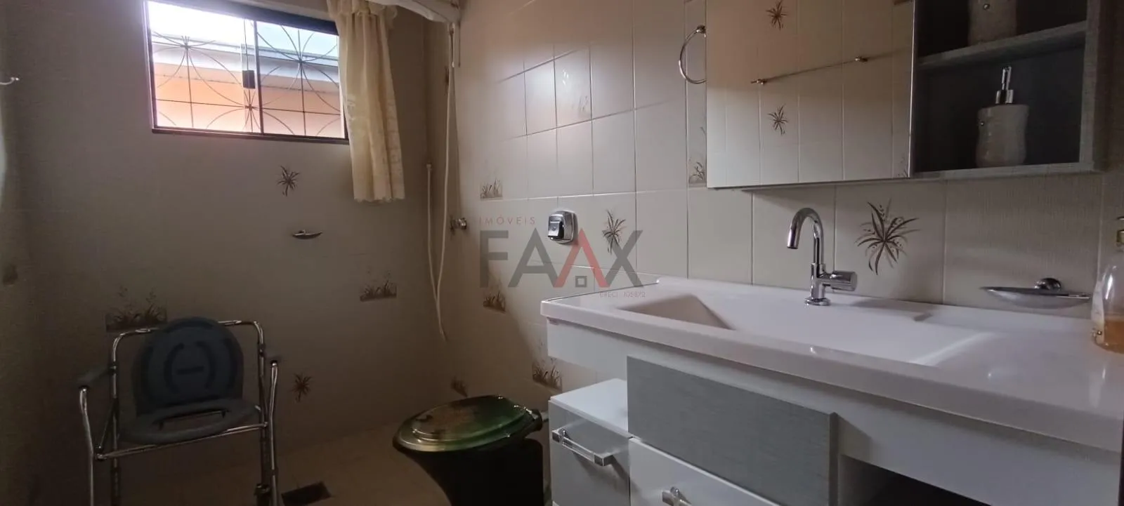 Imagem Casa com 3 dormitórios à venda, SANTA CRUZ, GUARAPUAVA - PR