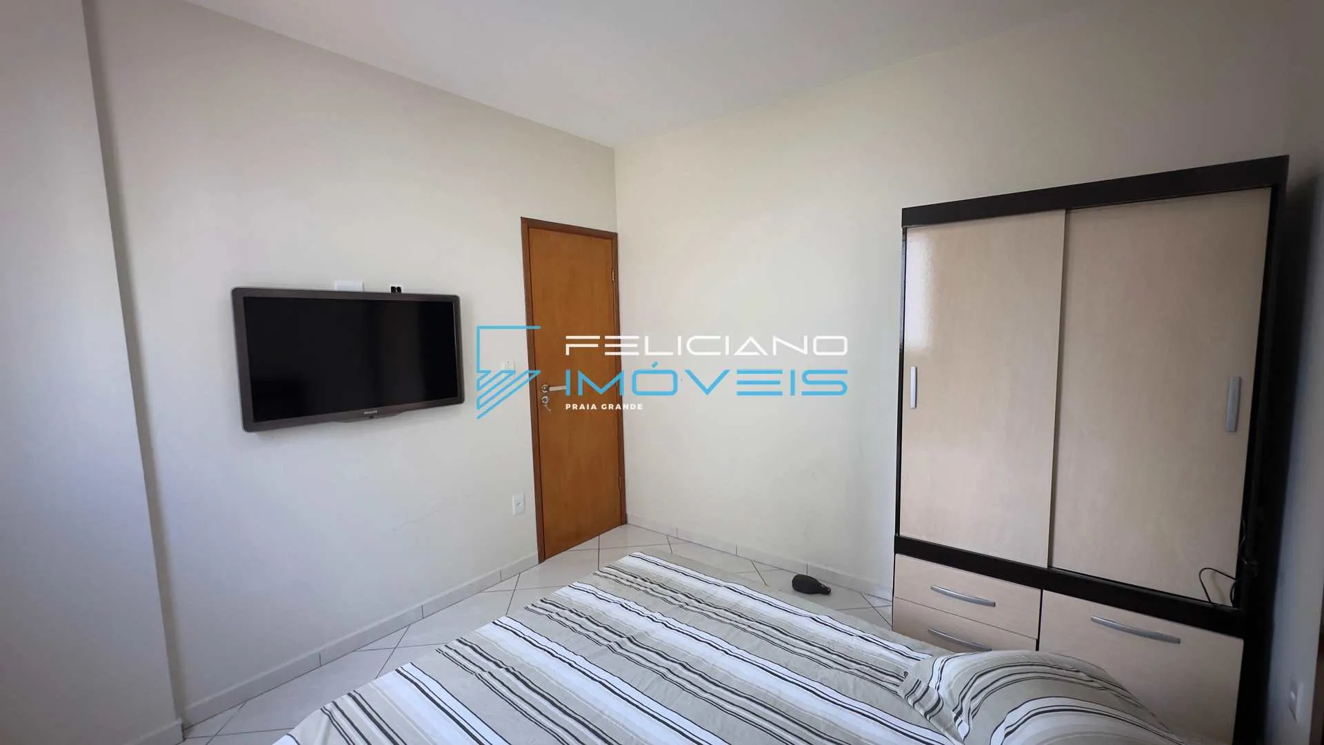 Imagem Apartamento na Ocian com 2 dormitórios e área de lazer.