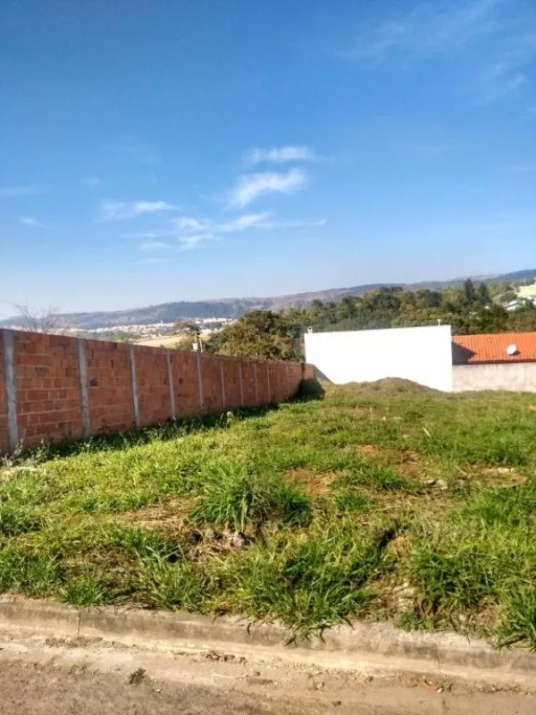 Imagem Terreno à venda em Valinhos-SP, Jardim Recanto dos Pássaros II: 333,00 m² de área!