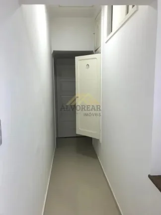 Imagem Sobrado Espaçoso à Venda na Vila Gumercindo