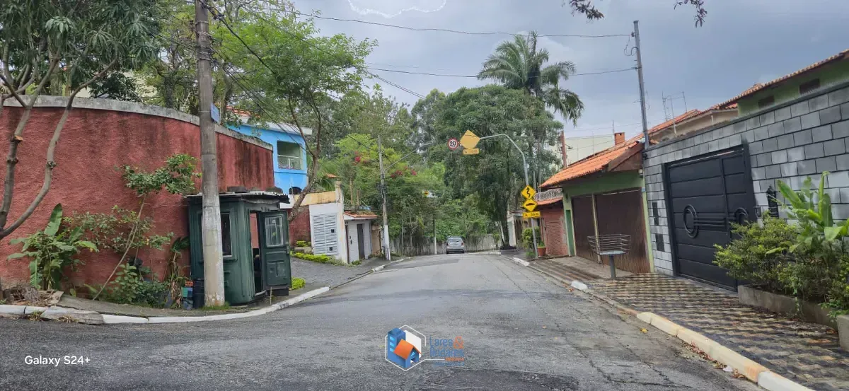 Foto do imóvel Casa para venda em Jardim Virginia Bianca com 4 quartos, sendo 4 suítes, 297m² em Rua Silvério Dias