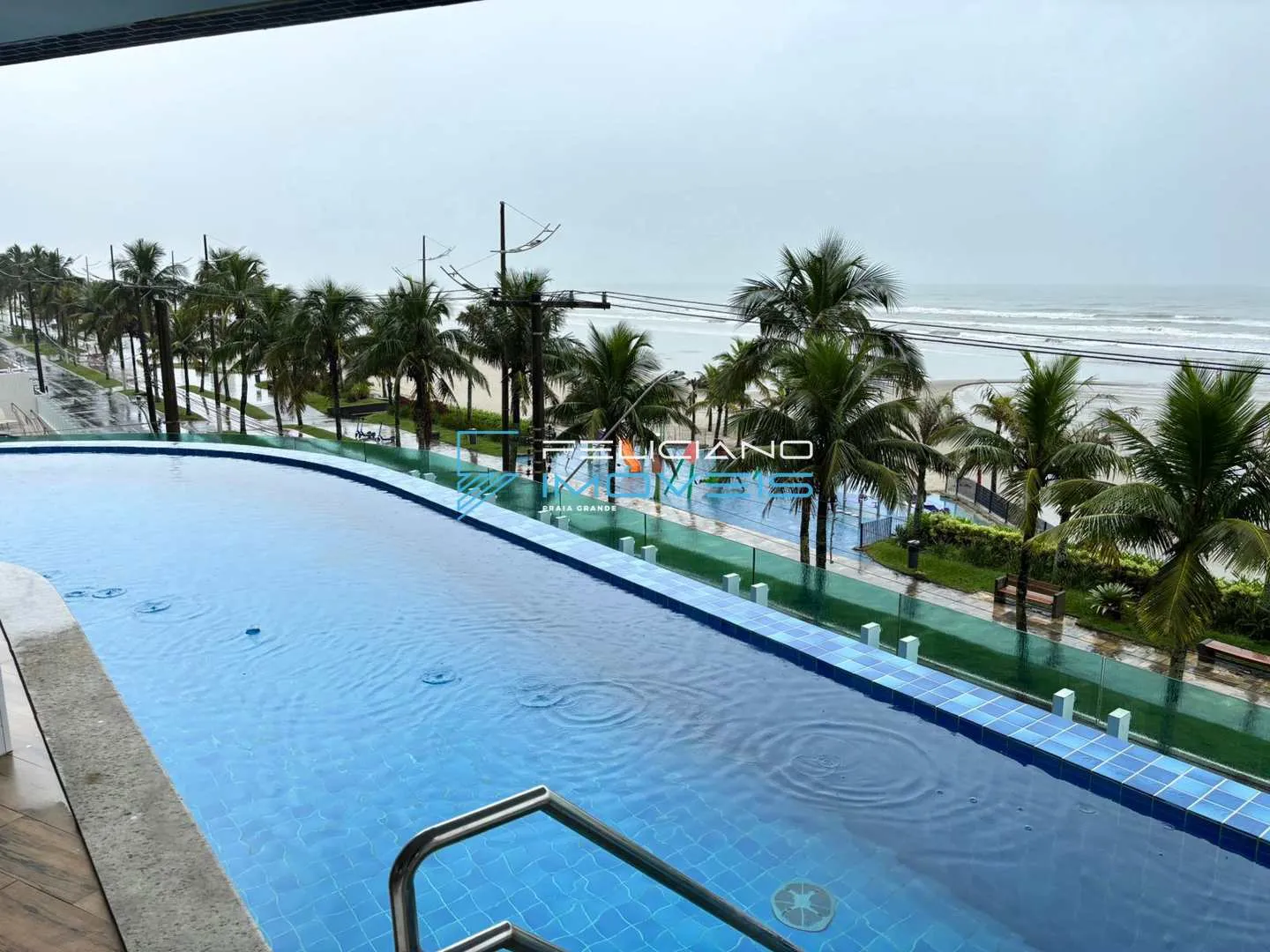 Imagem Apartamento com 2 quartos, Real, Praia Grande - R$ 750 mil, Cod: 7425