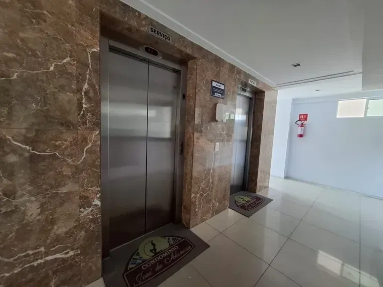 Imagem Apartamento com 3 Quartos à Venda, 81 m² em Damas - Fortaleza