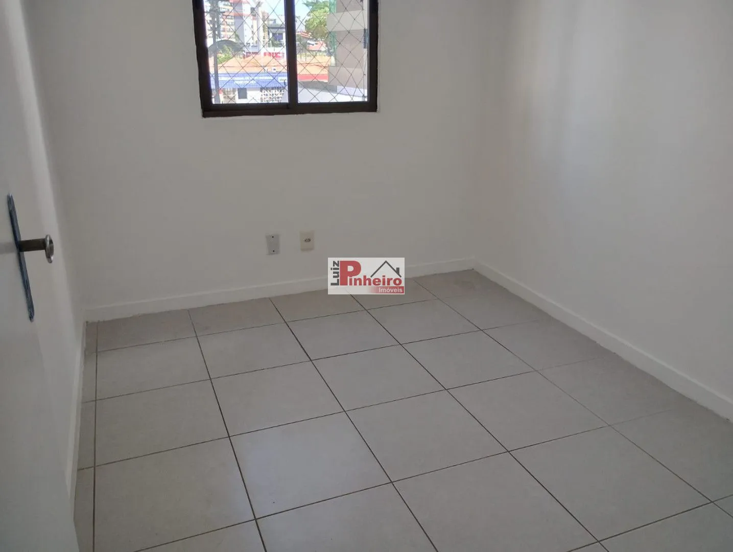 Foto do imóvel: Apartamento em Jardim Armacao com 2 quartos