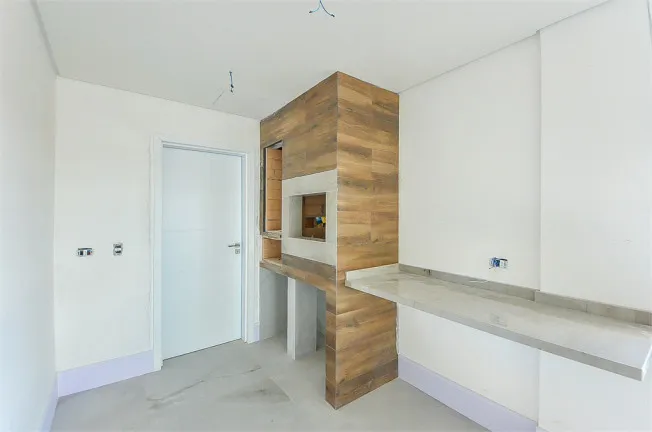 Imagem Cobertura com 4 Quartos à Venda, 225 m² em Água Verde - Curitiba