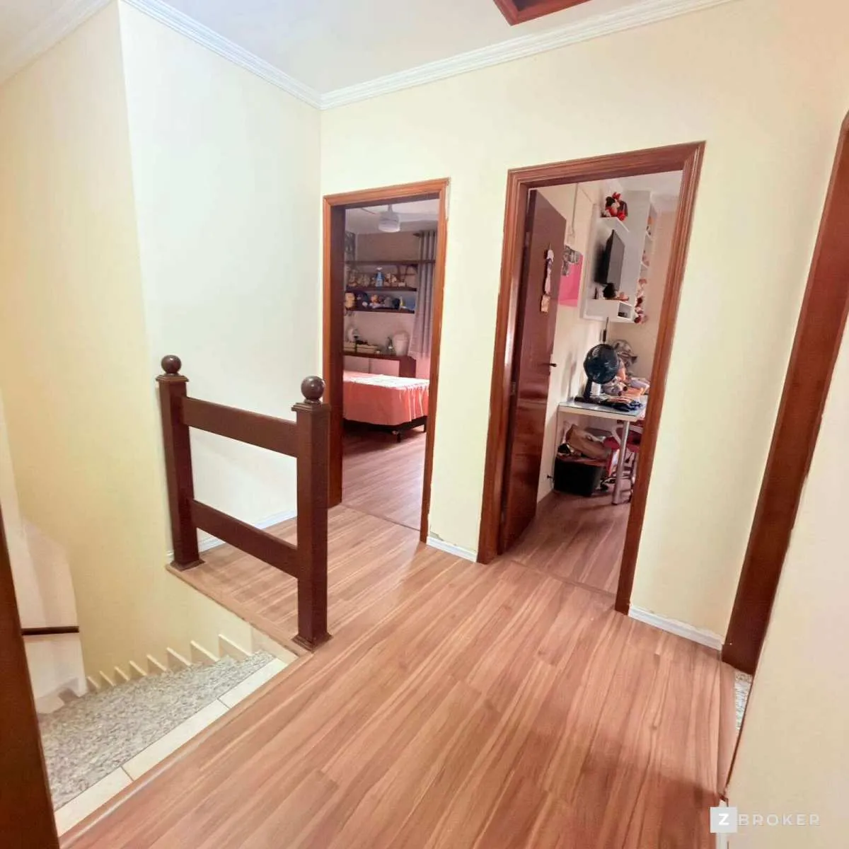 Imagem Casa à venda em São Paulo, Vila Palmeiras, com 4 quartos, 243m2