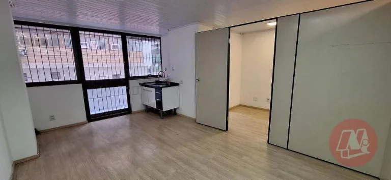 Imagem Loja para alugar, 67 m² por R$ 18.029,60/mês - Centro - Porto Alegre/RS