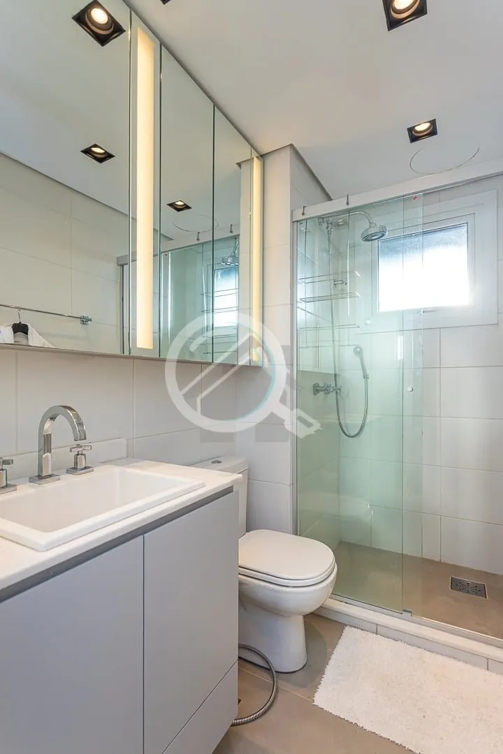 Imagem Apartamento de 2 dormitórios de 71 m² mobiliado e decorado em alto padrão. Suíte, banheiro socia...
