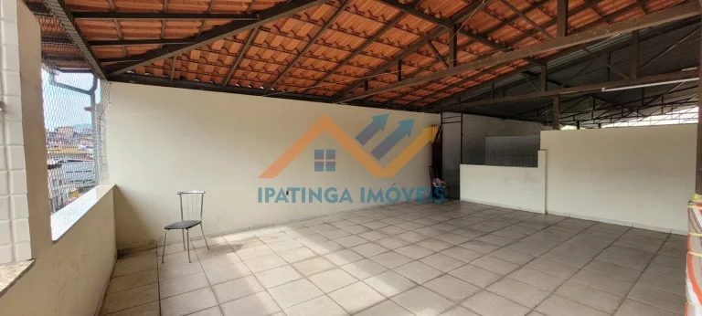 Imagem Prédio a venda com 2 apartamentos e 1 ponto comercial no Ideal