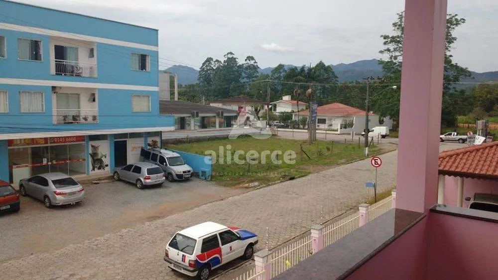 Imagem Casa à venda com 3 quartos, 1 suíte, com 144,98m² em Santo Amaro da Imperatriz - Palhoça/SC