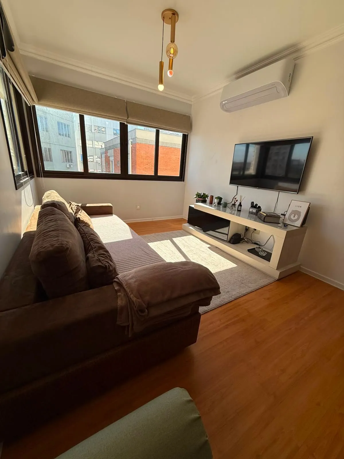 Imagem Apartamento semimobiliado no Moinhos de Vento
