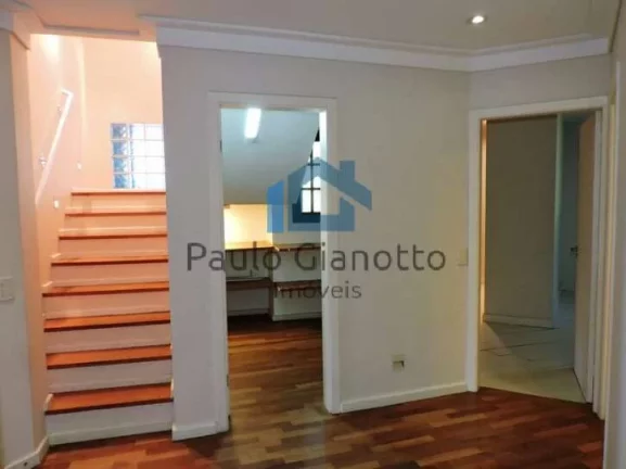 Imagem Casa de Alto Padrão, Venda ou Locação, Granja Viana!