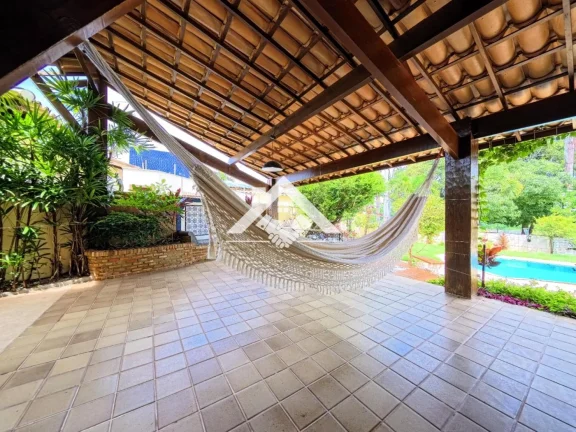 Imagem Casa para Venda em Salvador, Piatã, 5 dormitórios, 4 suítes, 5 banheiros, 2 vagas
