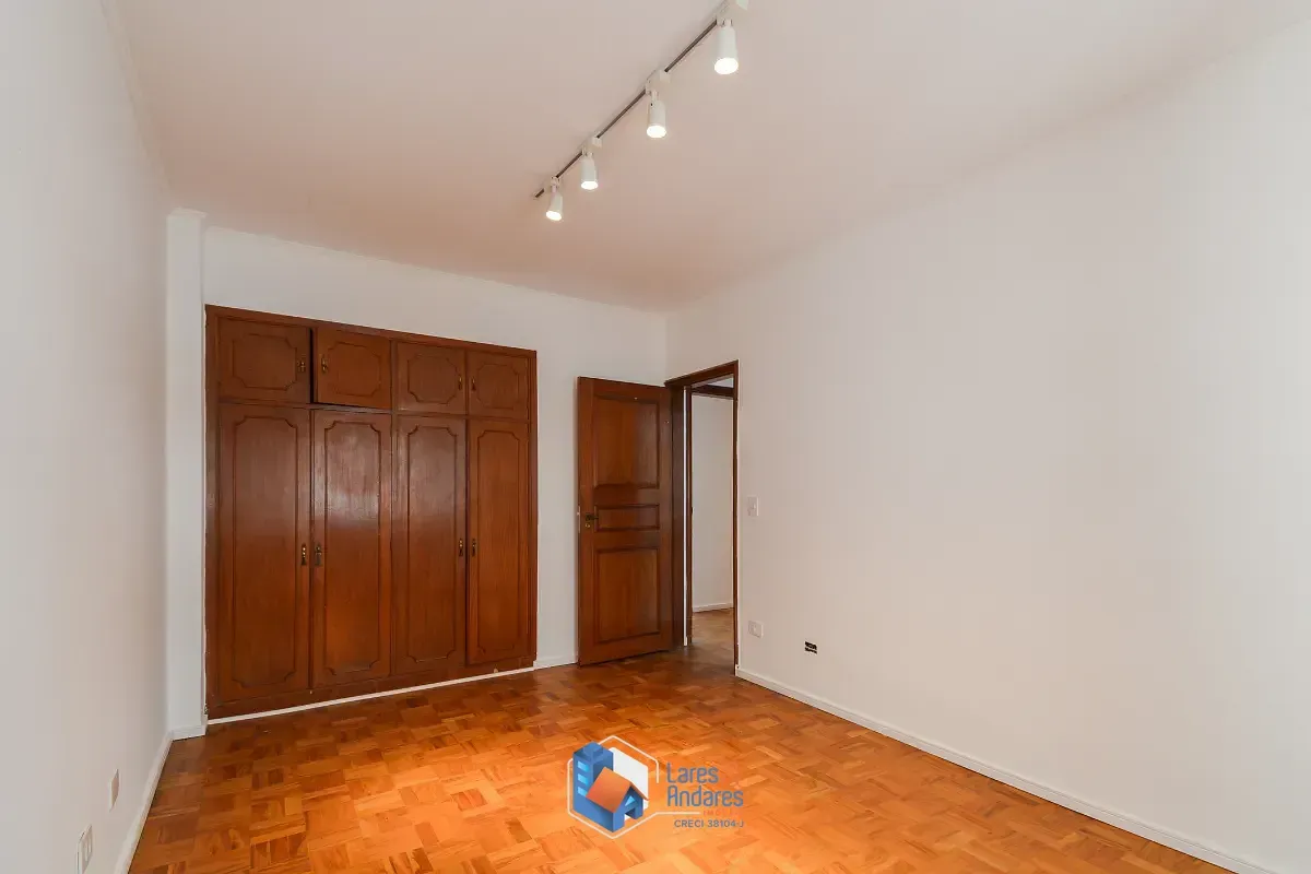Imagem Cobertura para venda em Jardim Paulista com 4 quartos, sendo 1 suíte, 288m²