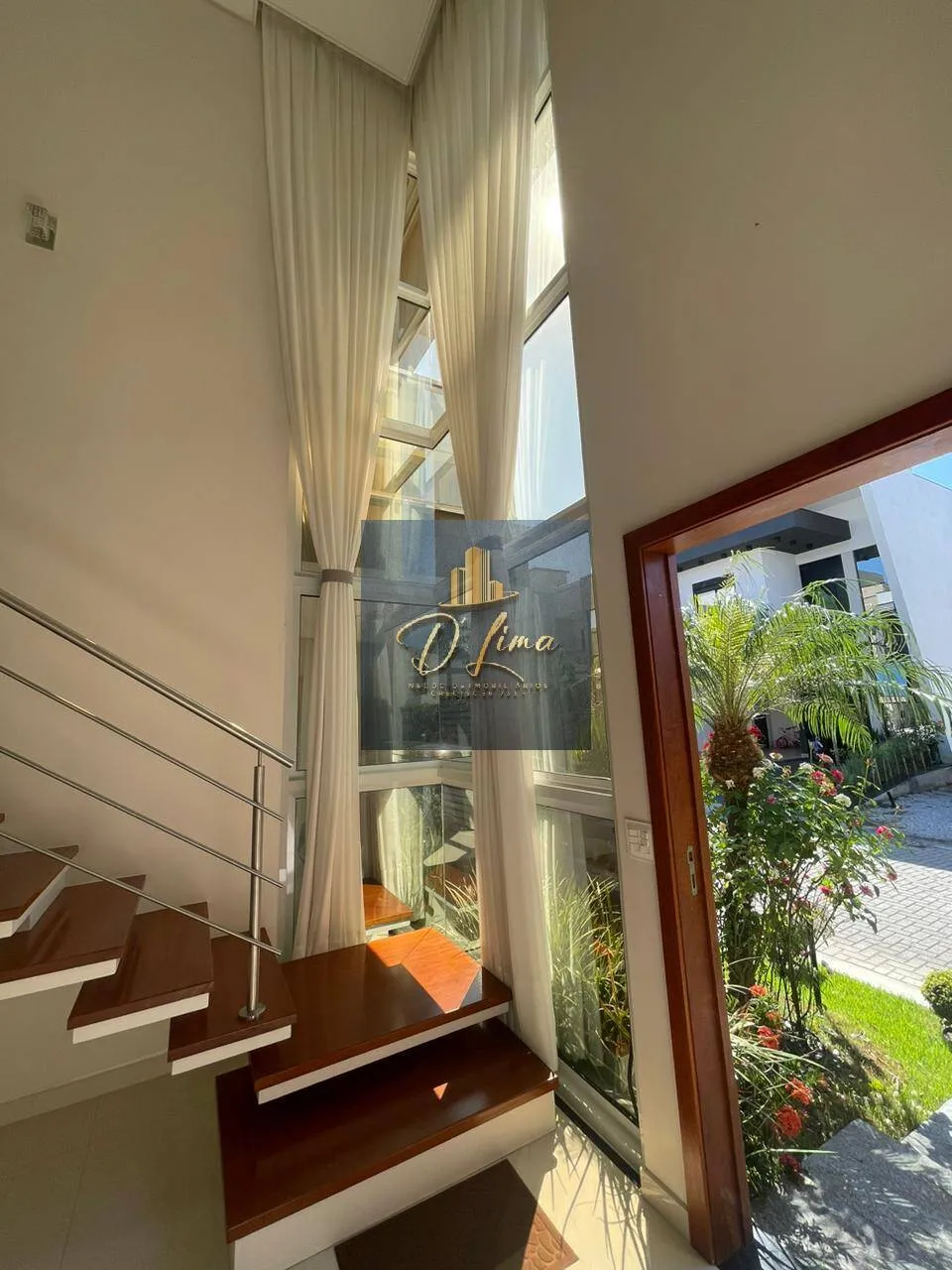 Imagem Casa alto padrão a venda, 3 quartos no Deltaville Biguaçu
