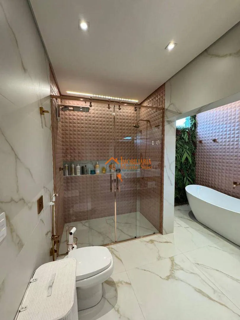 Imagem Sobrado com 4 dormitórios à venda, 410 m² por R$ 3.250.000,00 - Jardim Maia - Guarulhos/SP